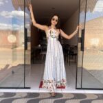 VESTIDO LONGO LISTRADO FLORAL | PRIMAVERA–VERÃO