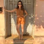 CONJUNTO ALFAIATARIA COLETE + SHORT | PRIMAVERA–VERÃO